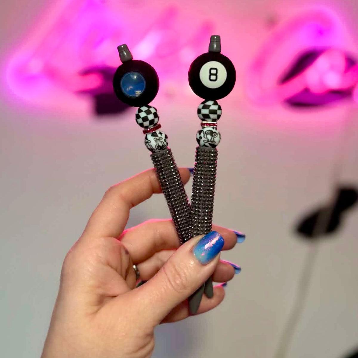 Eight Ball Sparkle Pen