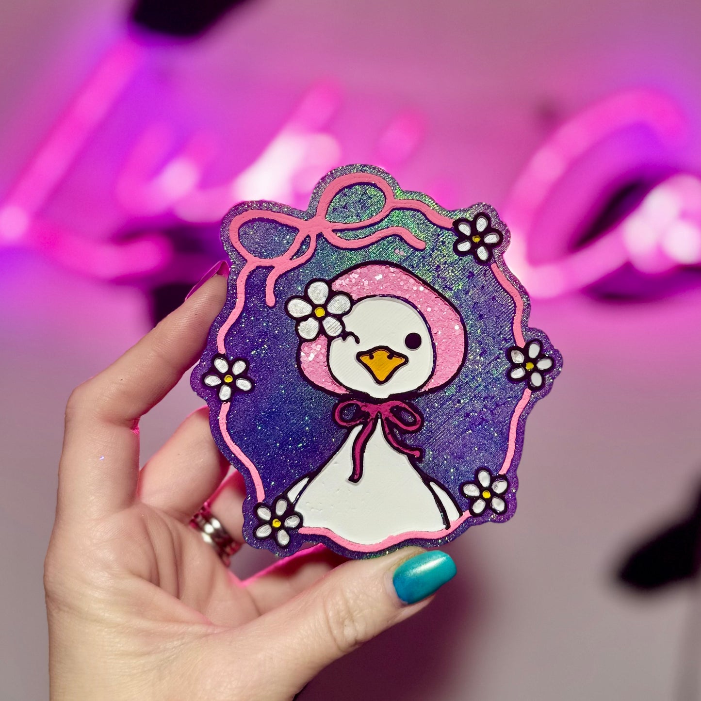 Goose with Bonnet Car Freshies