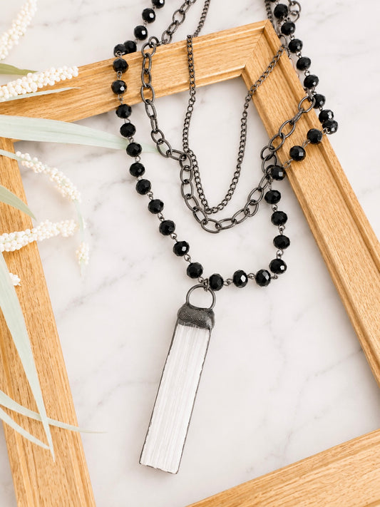 Black Layered Necklace With Pendant