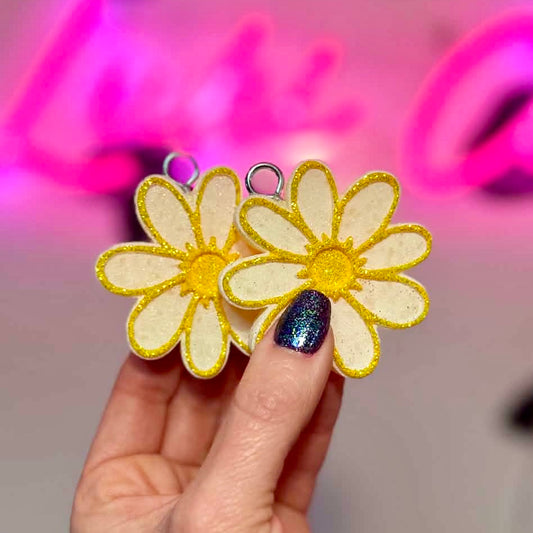 Yellow & White Daisy Vent Clip Freshies