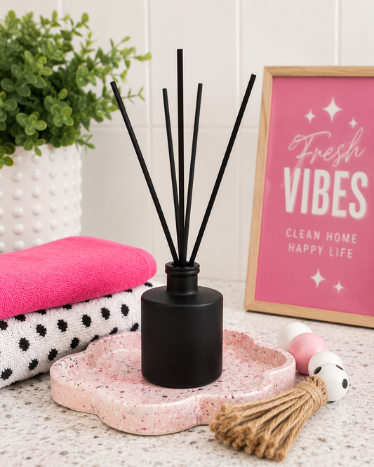 Fine Fragrance Black Reed Diffuser 5oz.